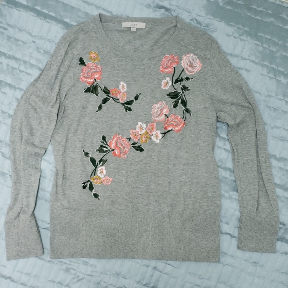 Beautiful Floral Embroidered LOFT Sweater
